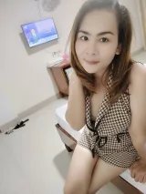 อ้อม รูปที่ 2