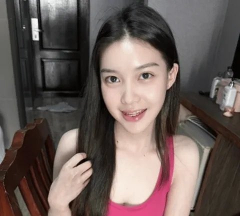 โฟน