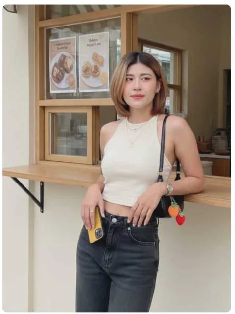 พลอยพิ